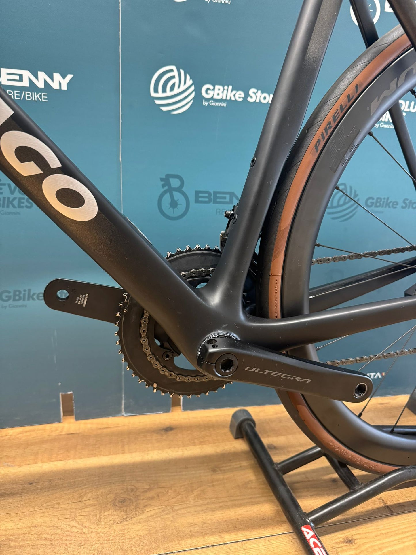 Colnago V4RS Emiraty ZEA Rozmiar 530 - Użyte