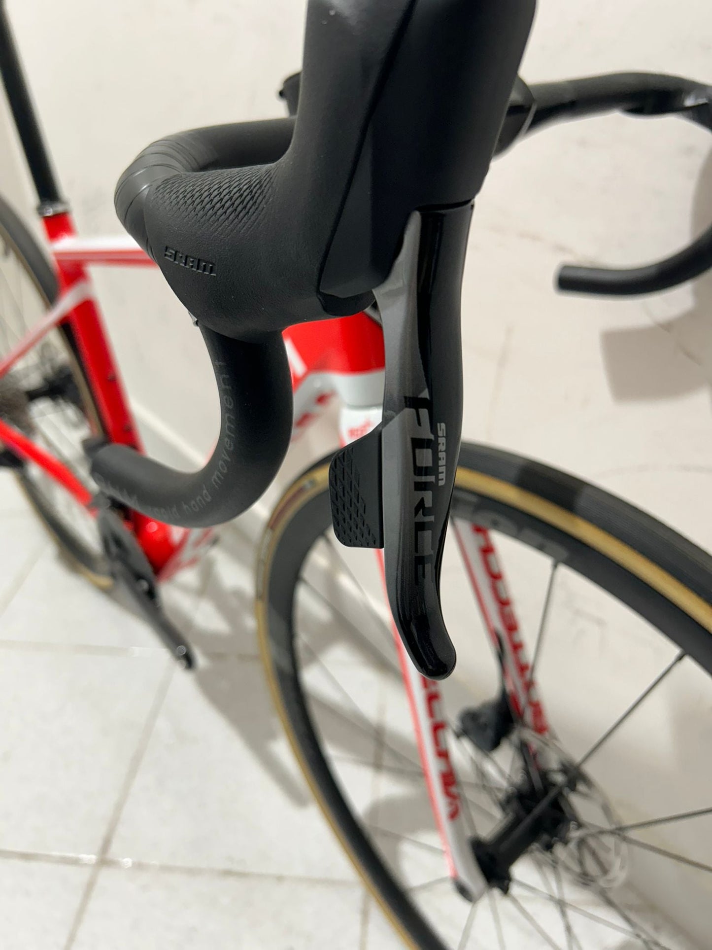 Bottecchia Emme 4 Squadra - Red Lab Edition Taglia 44 DEMO