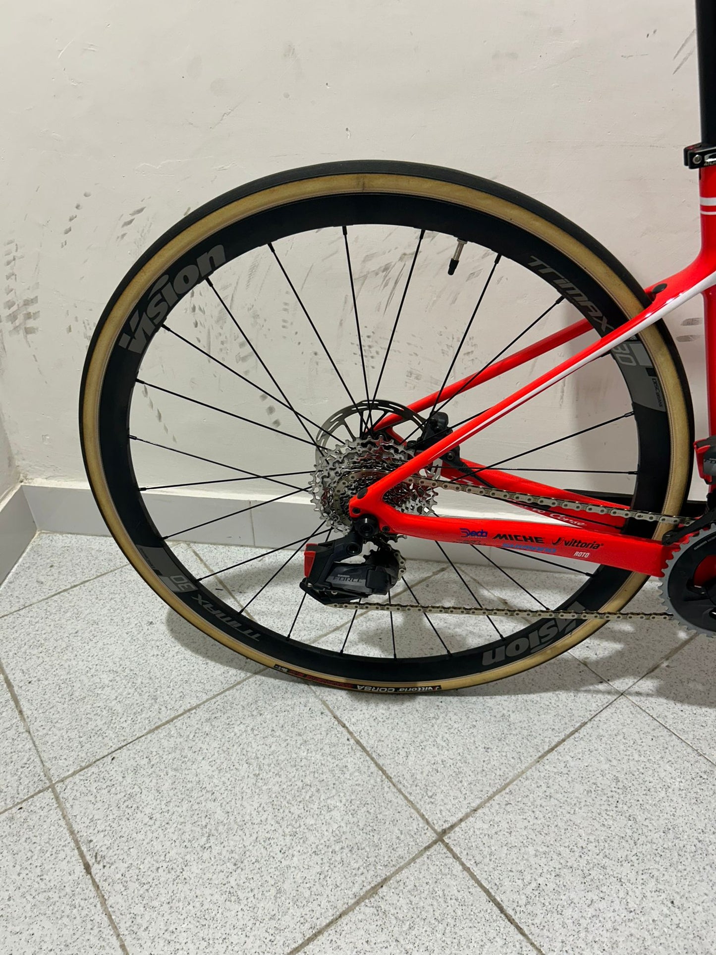 Bottecchia Emme 4 Team - Red Lab Edition Tamanho 44 Demo