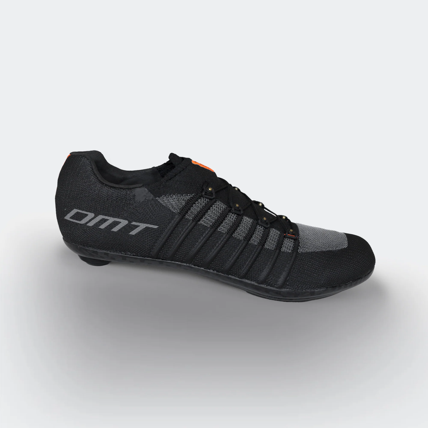 DMT Pogis Superlight shoes