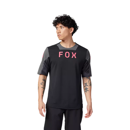 Fox verdedig tauntshirt