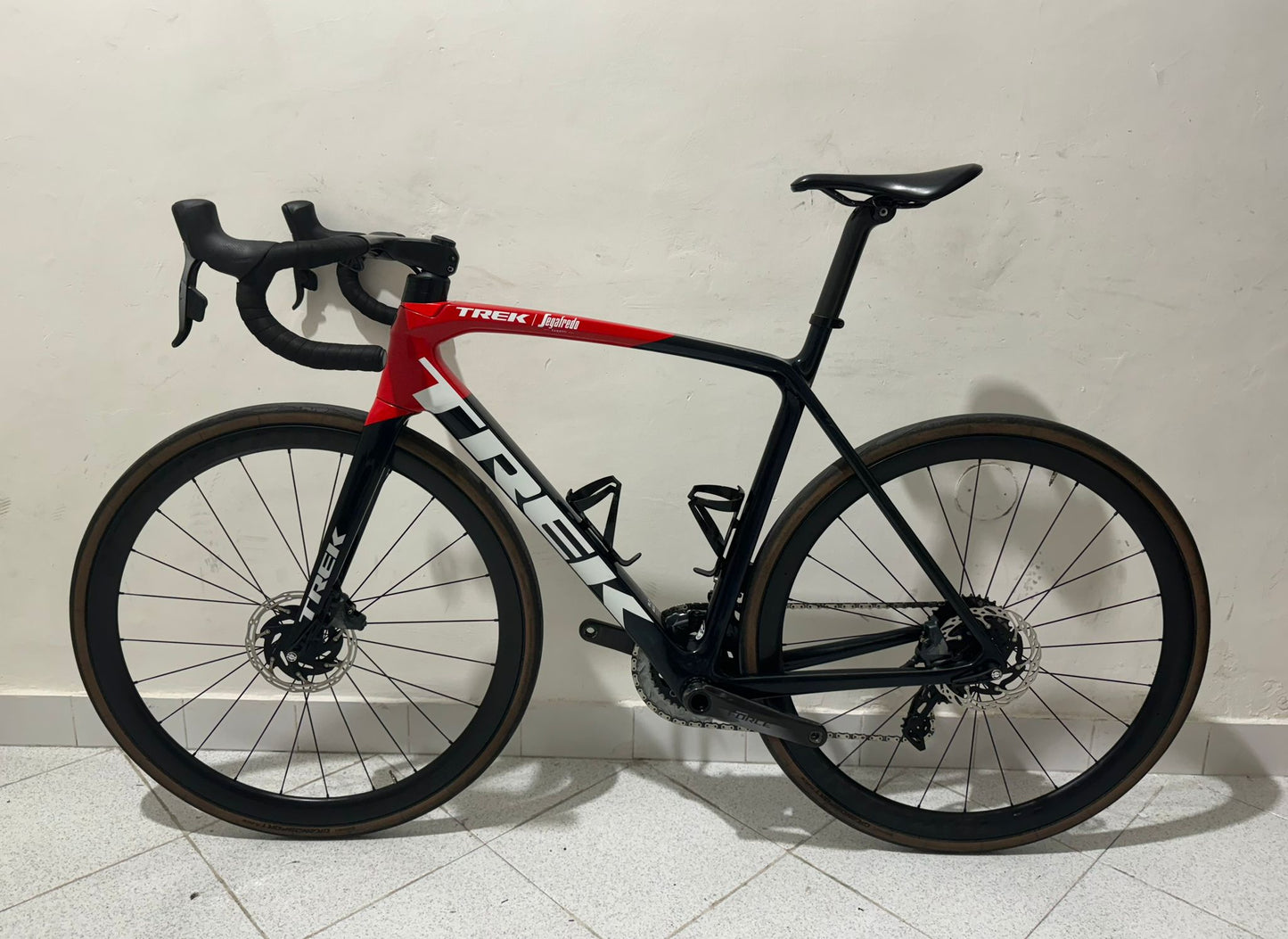 Trek Émonda SLR 7 AXS Taglia 56 - Usata