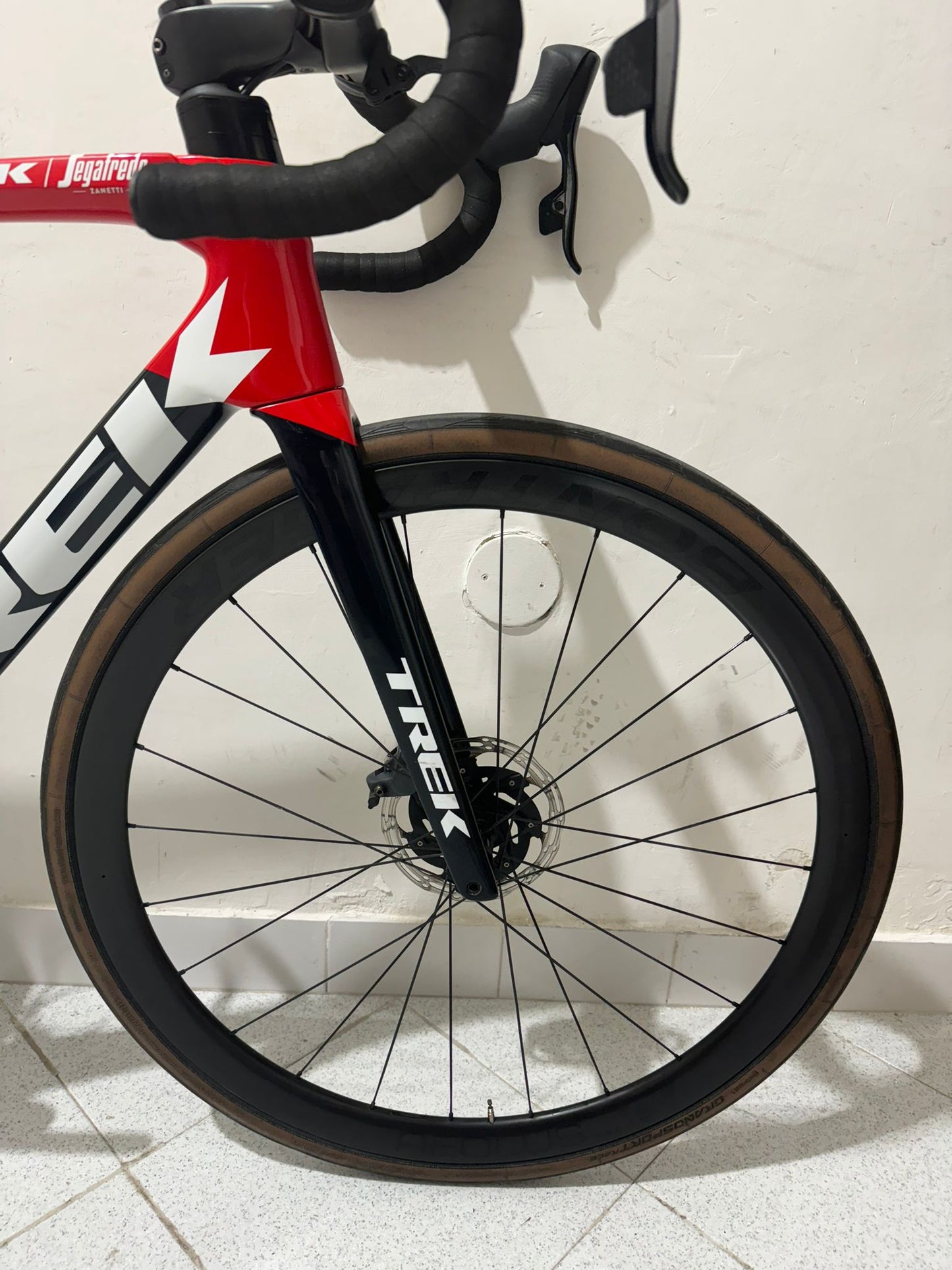 Trek Émonda SLR 7 AXS Taglia 56 - Usata