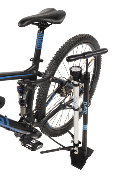 Bodenpumpe und Flood Hybrid 097 Ständer