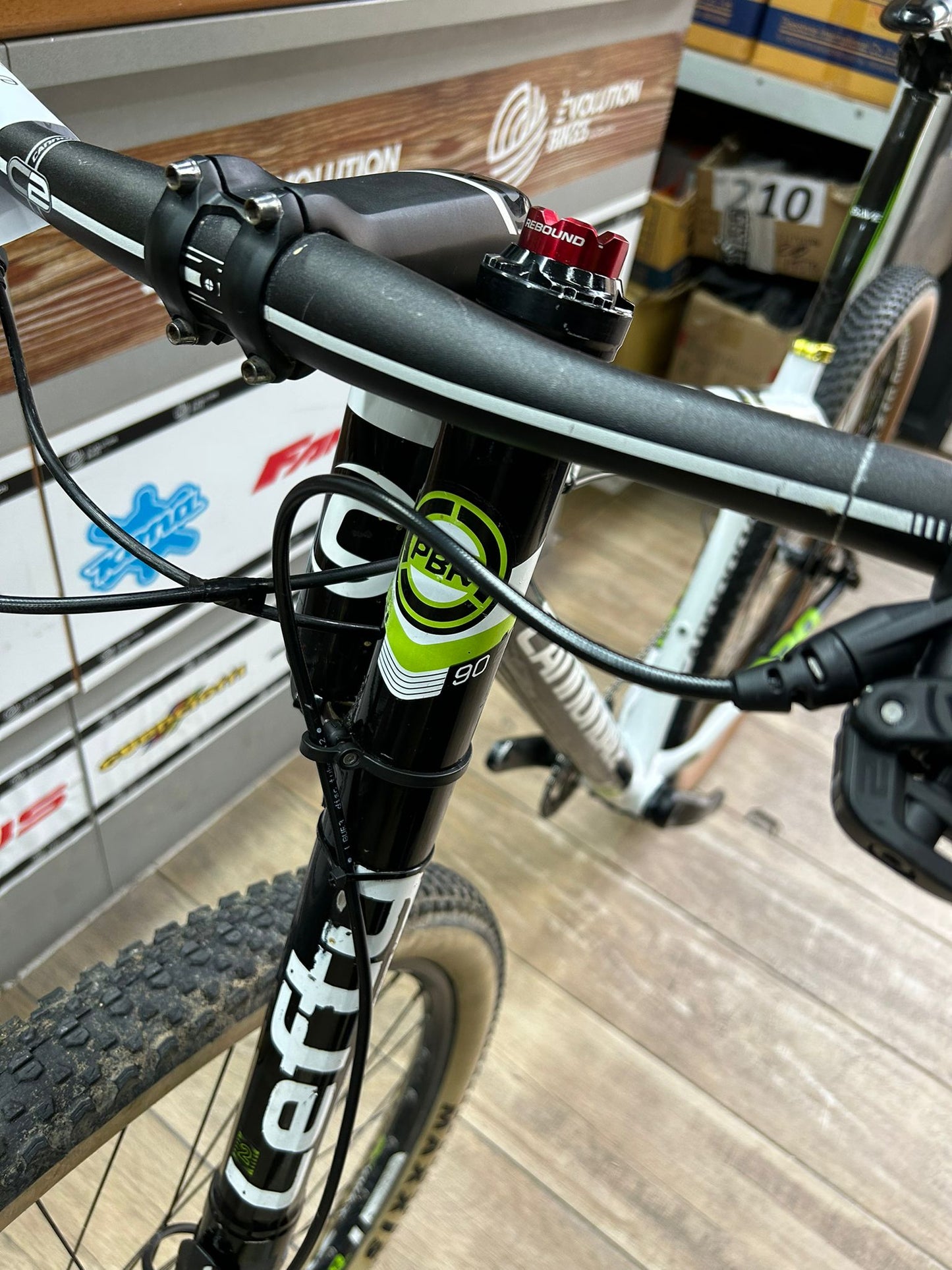 Cannondale F29 Factory Racing Size L - Brugt