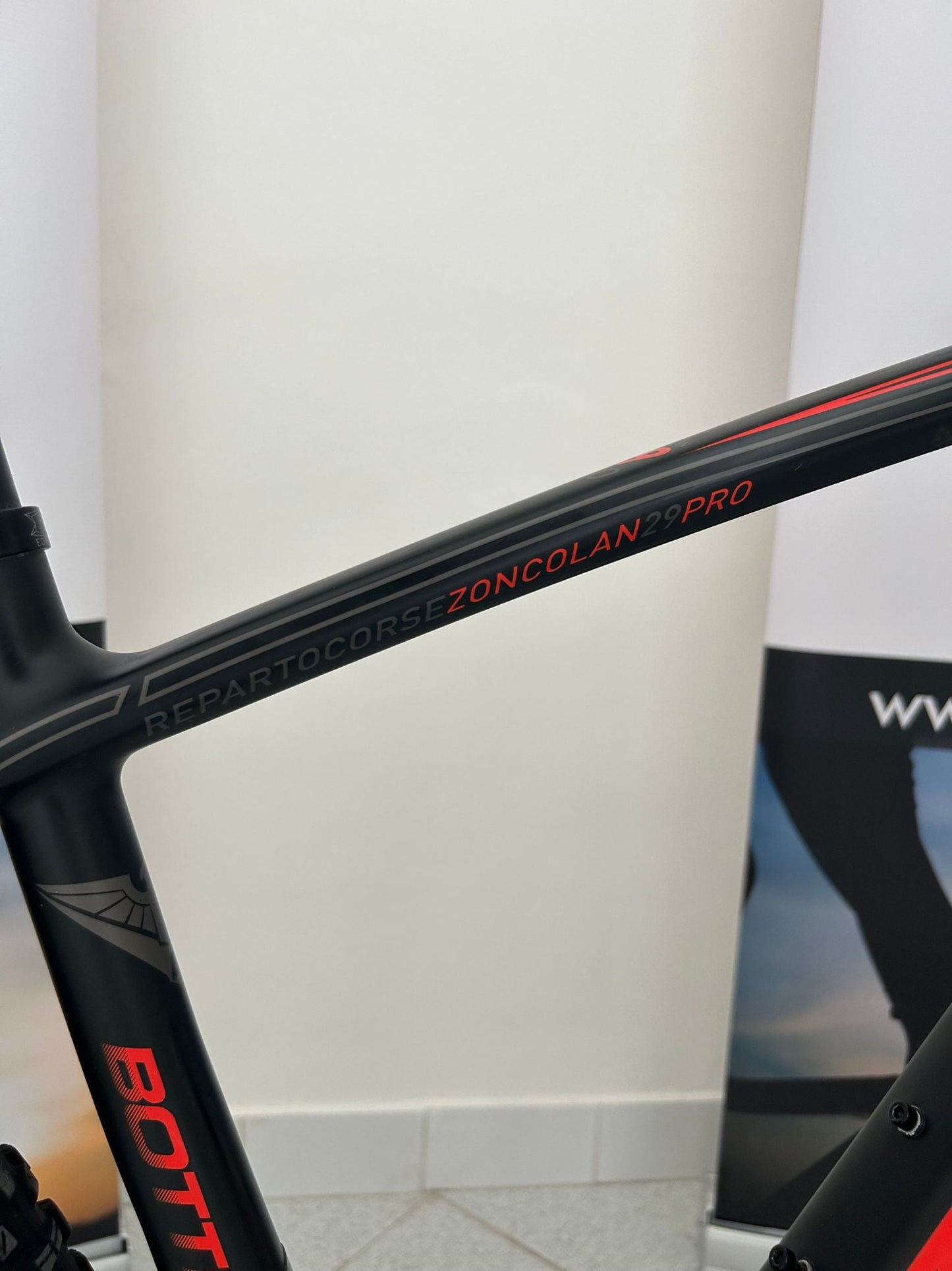 Bottecchia Zoncolan 29 Pro Størrelse 48 - Brugt