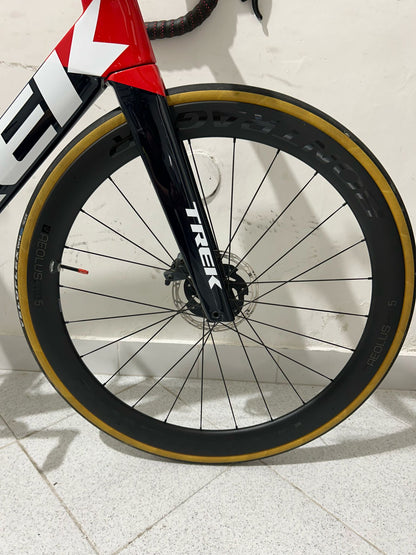 Trek Madone SLR 7 AXS Gen 6 Veľkosť 56 - Používa sa