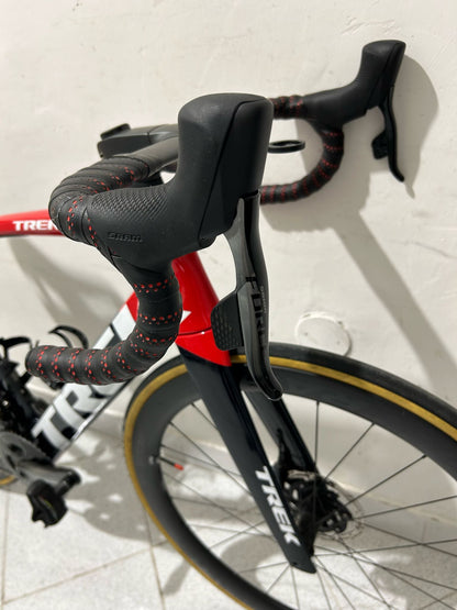 Trek Madone SLR 7 AXS Gen 6 Veľkosť 56 - Používa sa