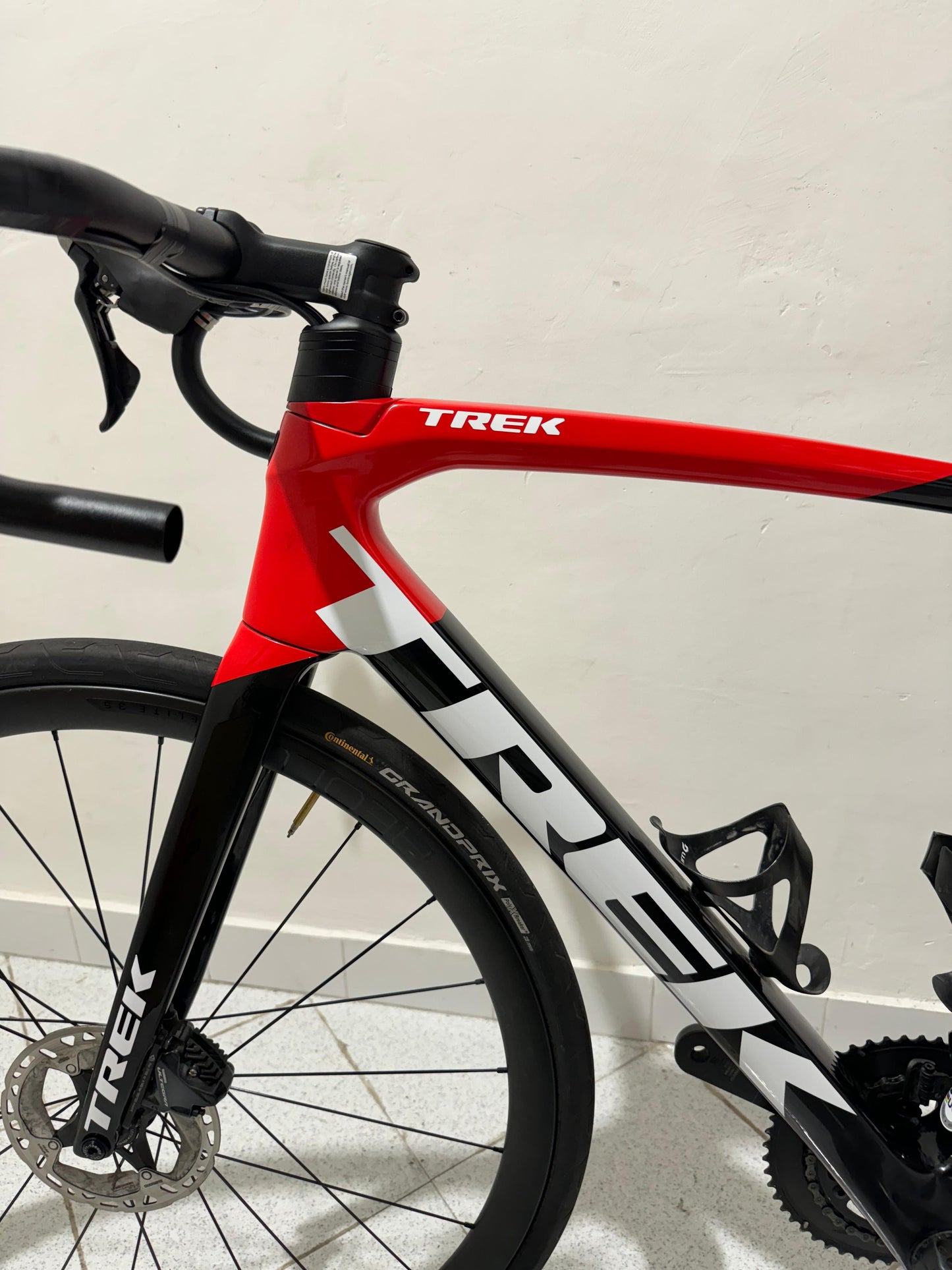 Trek Émonda SL 6 Pro Disque Taille 56 - Utilisé