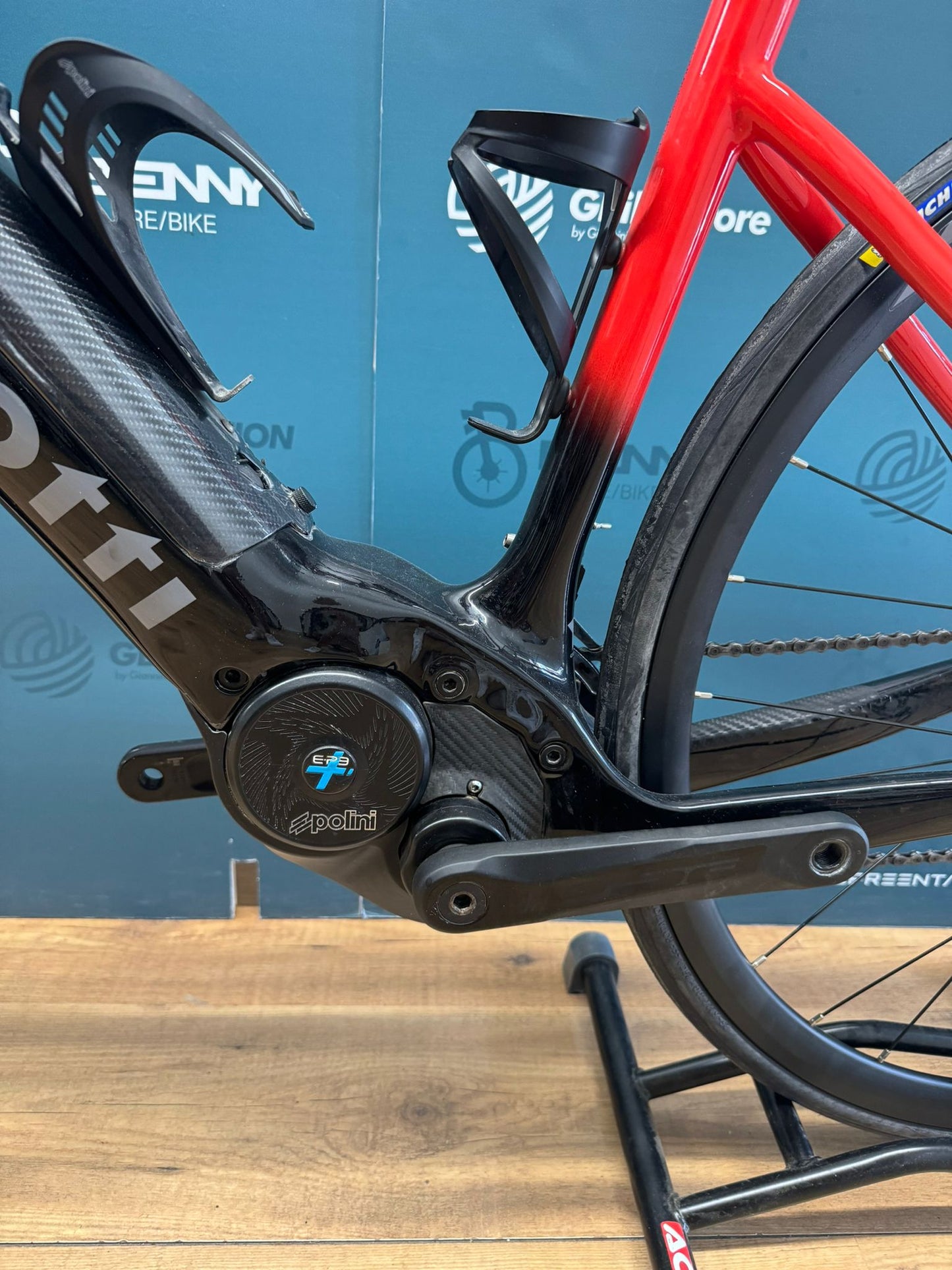 Guercerti Navir i.on Taille S - Utilisé