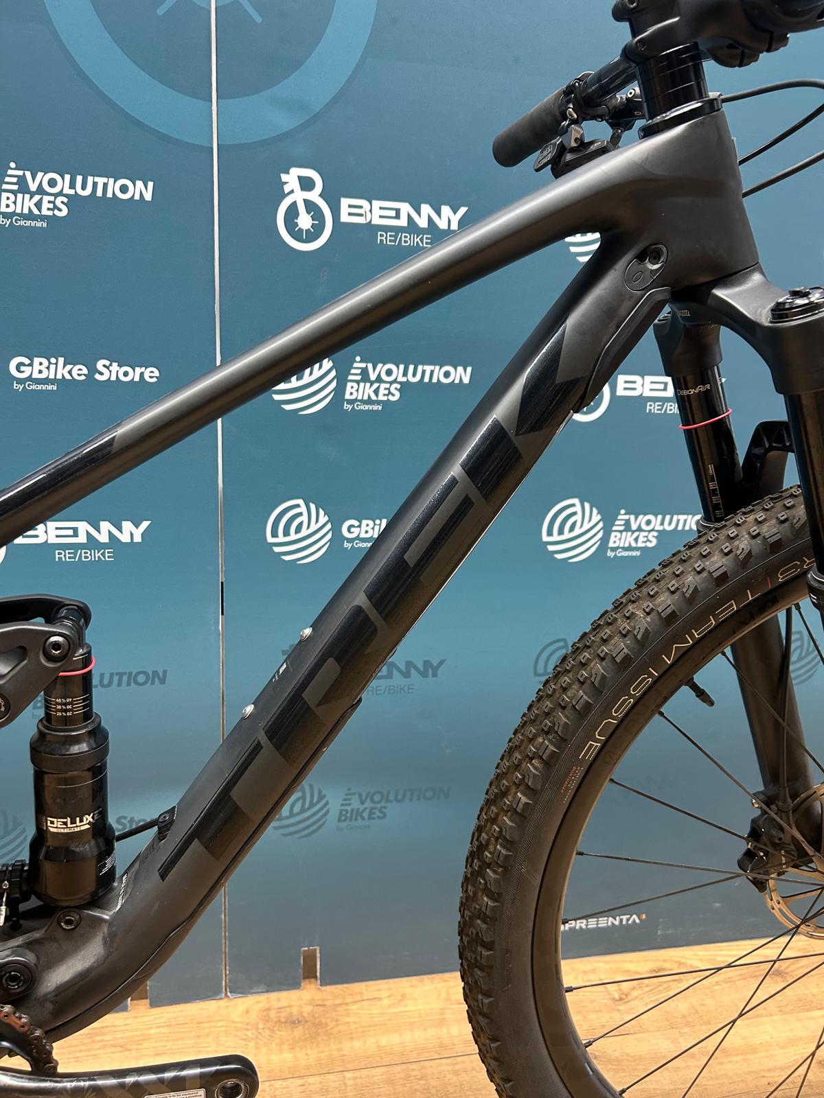 Trek Top Fuel Axs Size M - Used