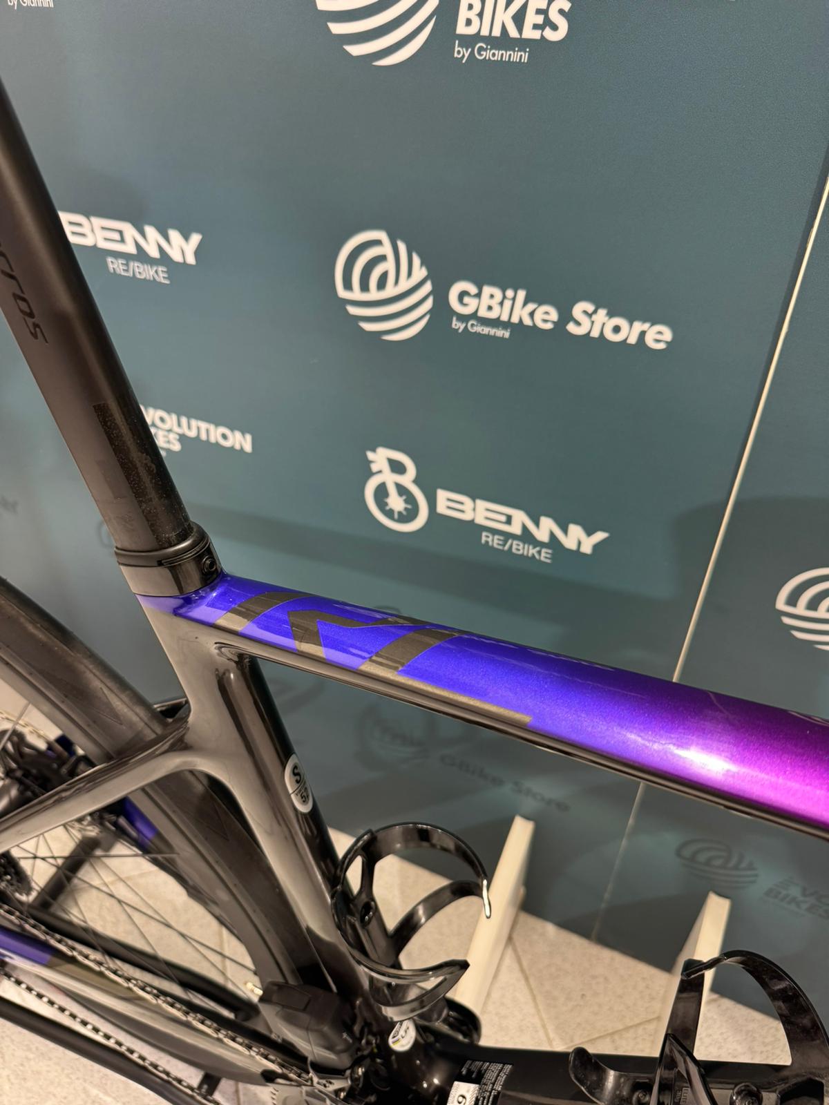 Scott Addict RC Supersonic AXS Taglia S/52 - Usata