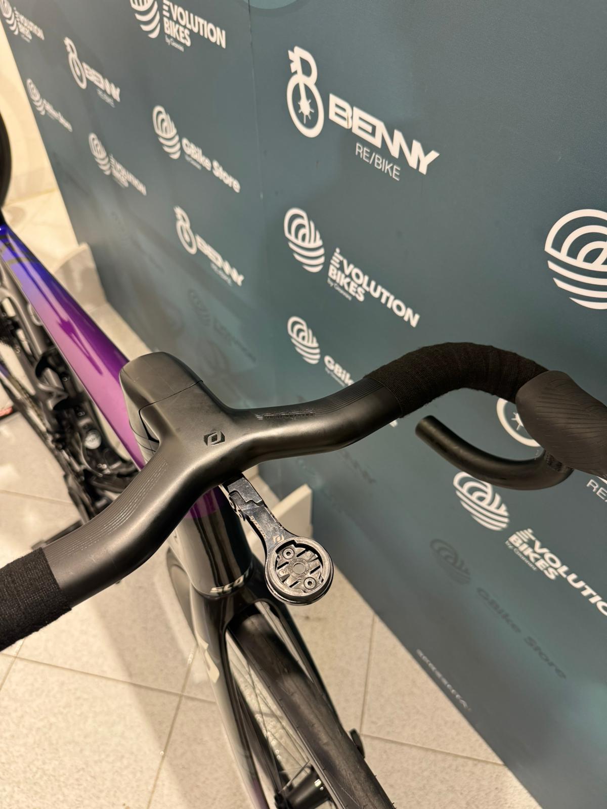 Scott Addict RC Supersonic AXS Taglia S/52 - Usata