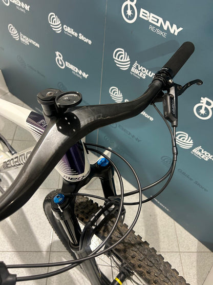 Megamo Usine 29 Taille M - Utilisé