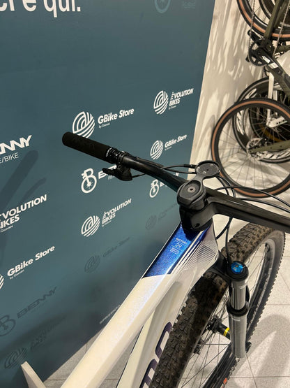 Megamo Usine 29 Taille M - Utilisé