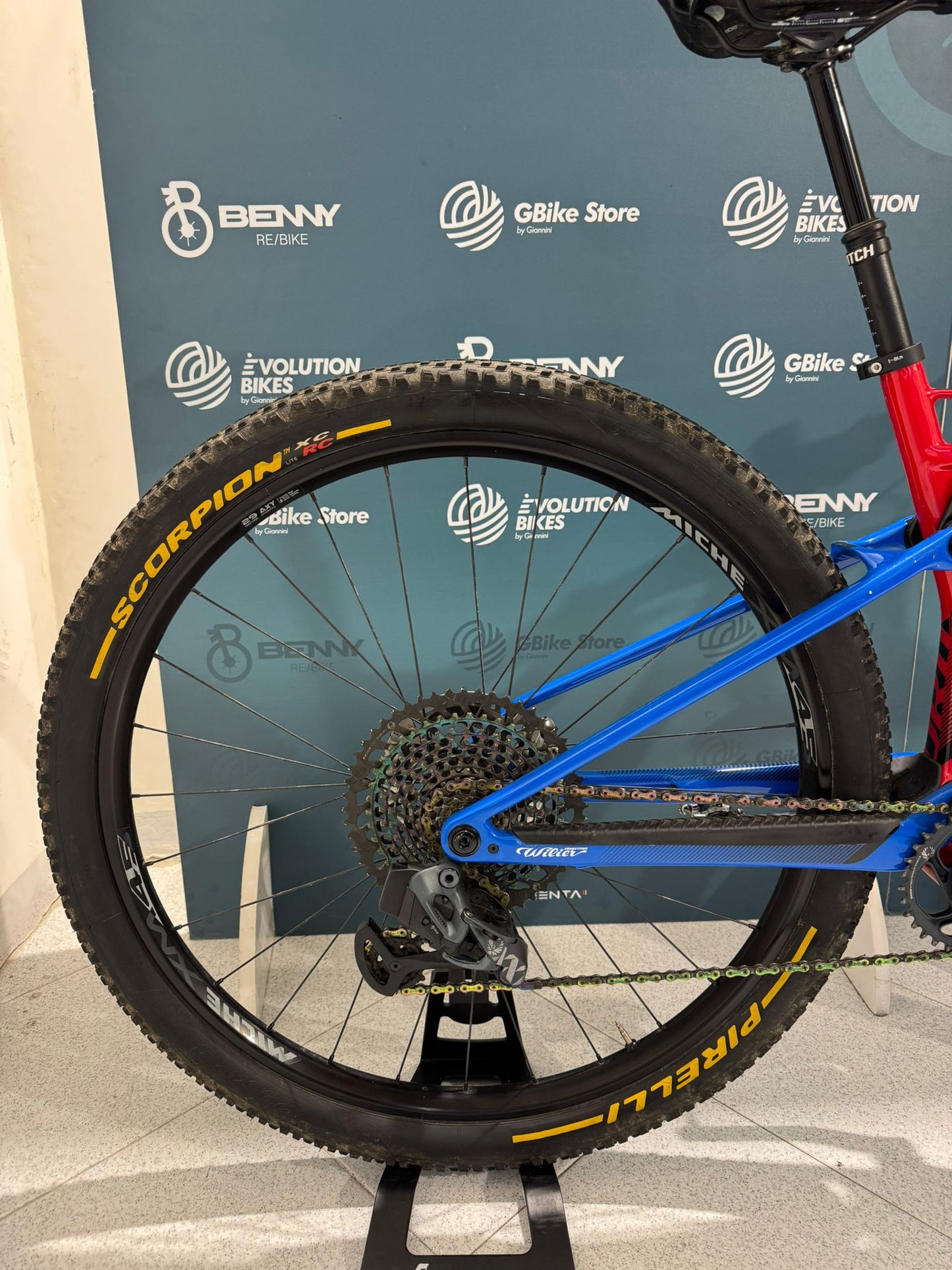 Wilier Urta Taille reflex AXS M - Utilisé