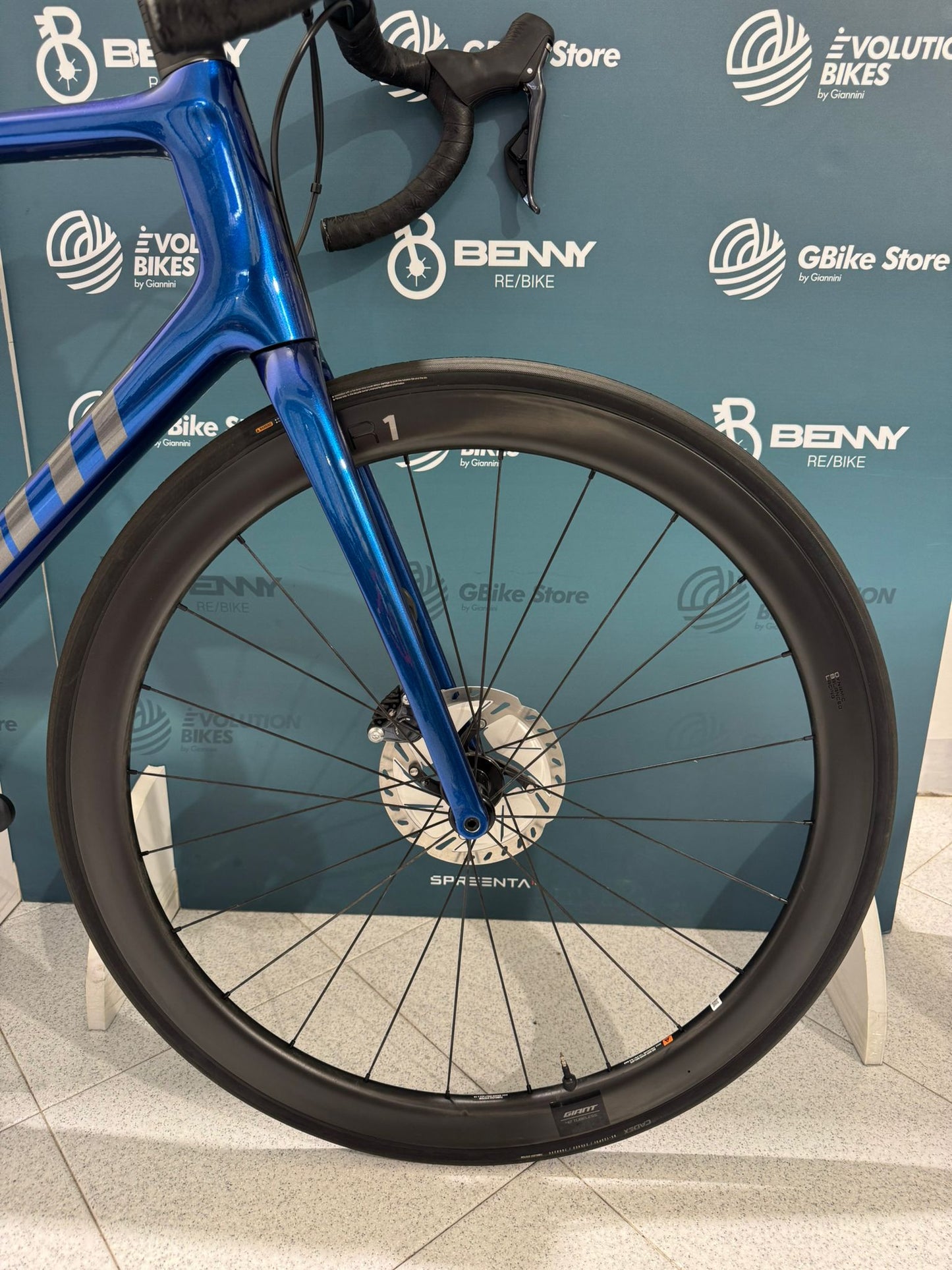 Tamaño gigante TCR Disc Pro Di2 L - Usado