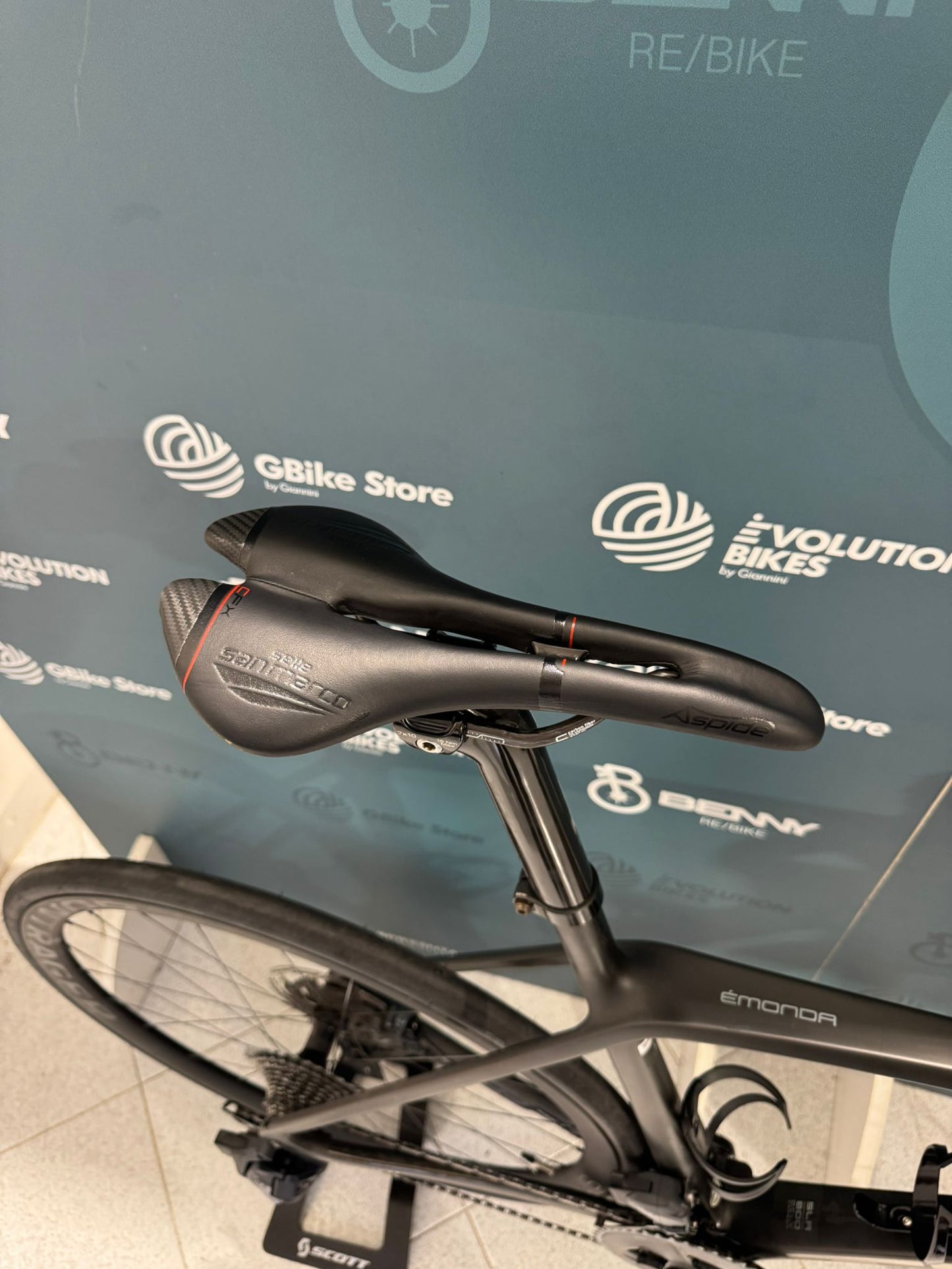 Trek Émonda SLR 7 AXS Taille 56 - Occasion