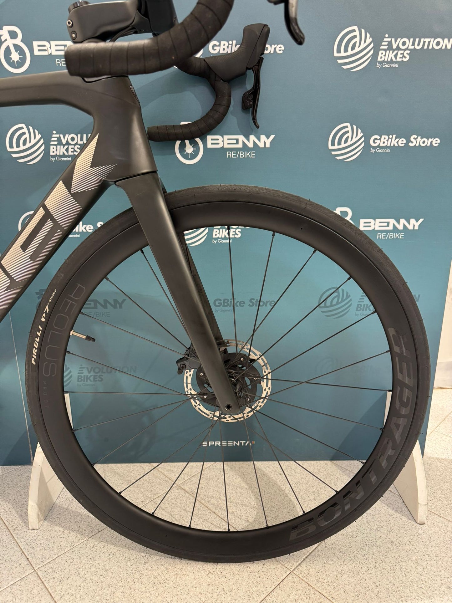 Trek Émonda SLR 7 AXS Taille 56 - Occasion