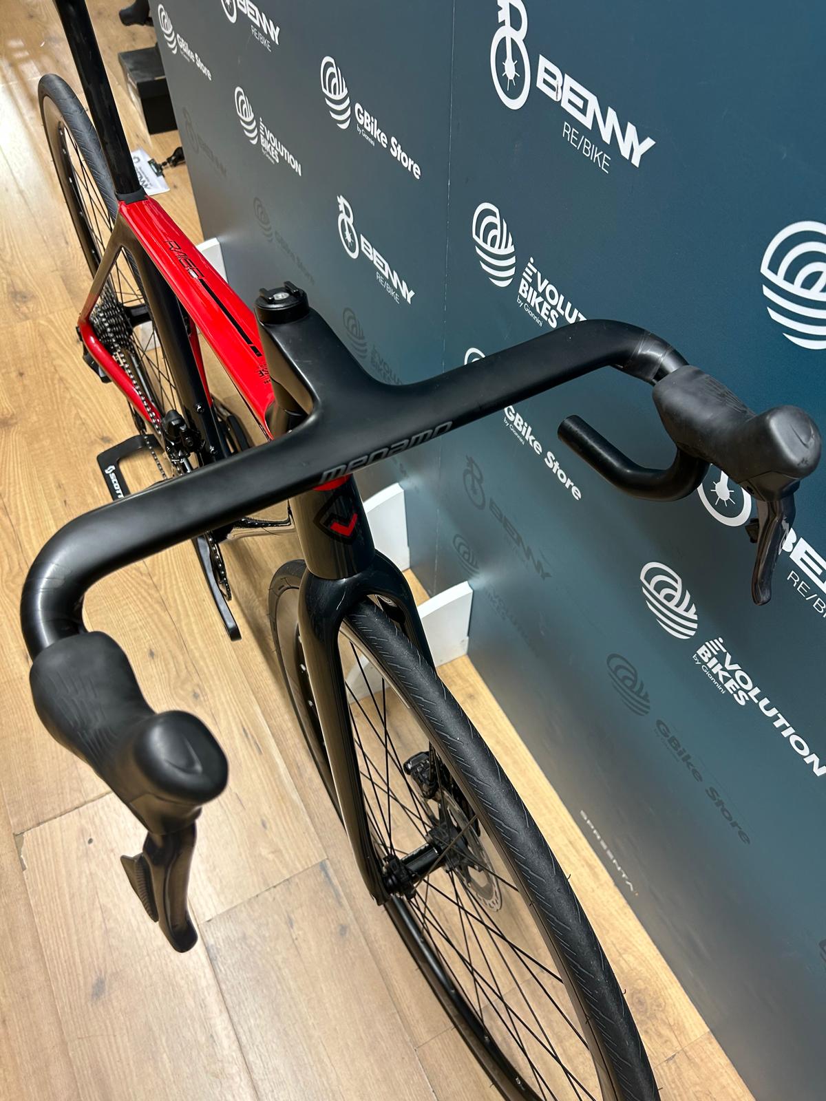 Megamo Raise 05 Taille S - Utilisé