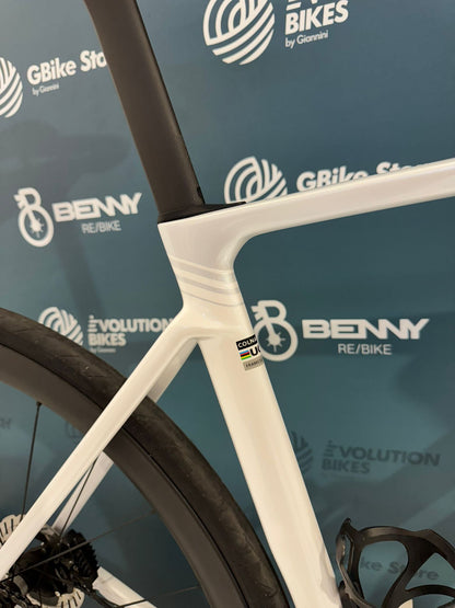 Colnago Tarcza V5Rs Dura-Ace R9270 Di2 12v Rozmiar 485 - Demo