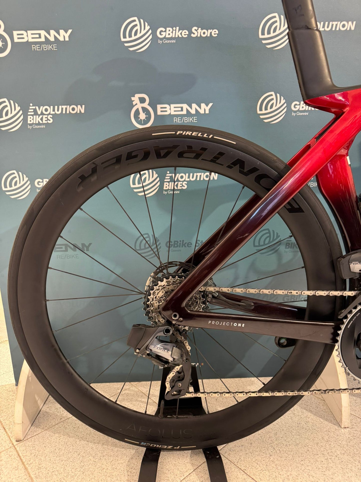 Trek Madone SLR 7 Gen 7 AXS Size 54 - Used