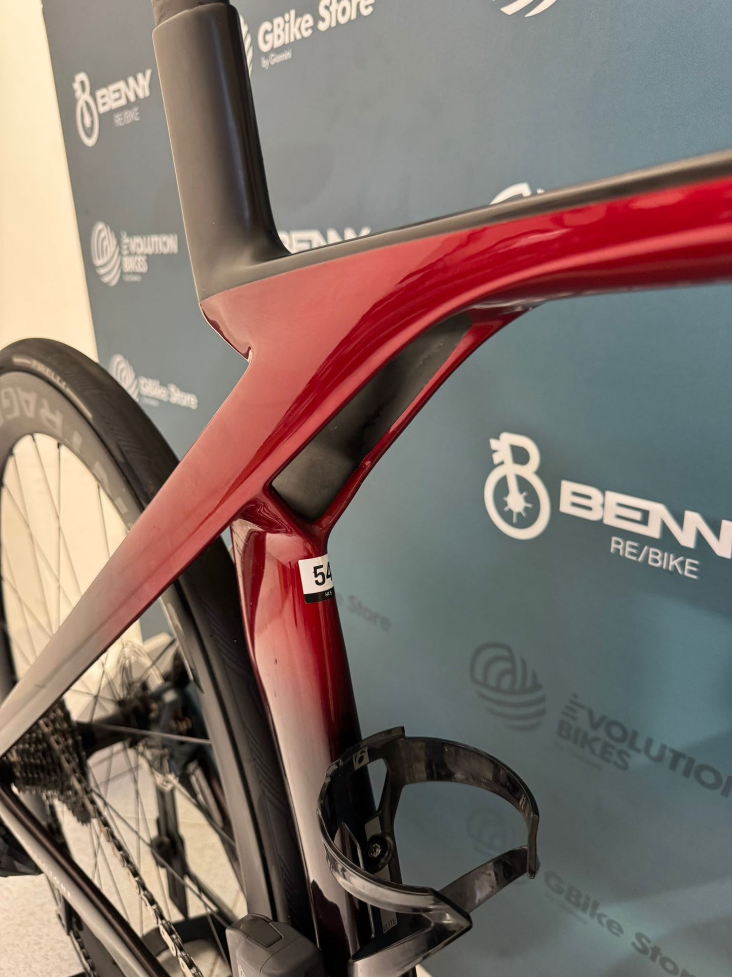 Trek Madone SLR 7 Gen 7 AXS Size 54 - Used