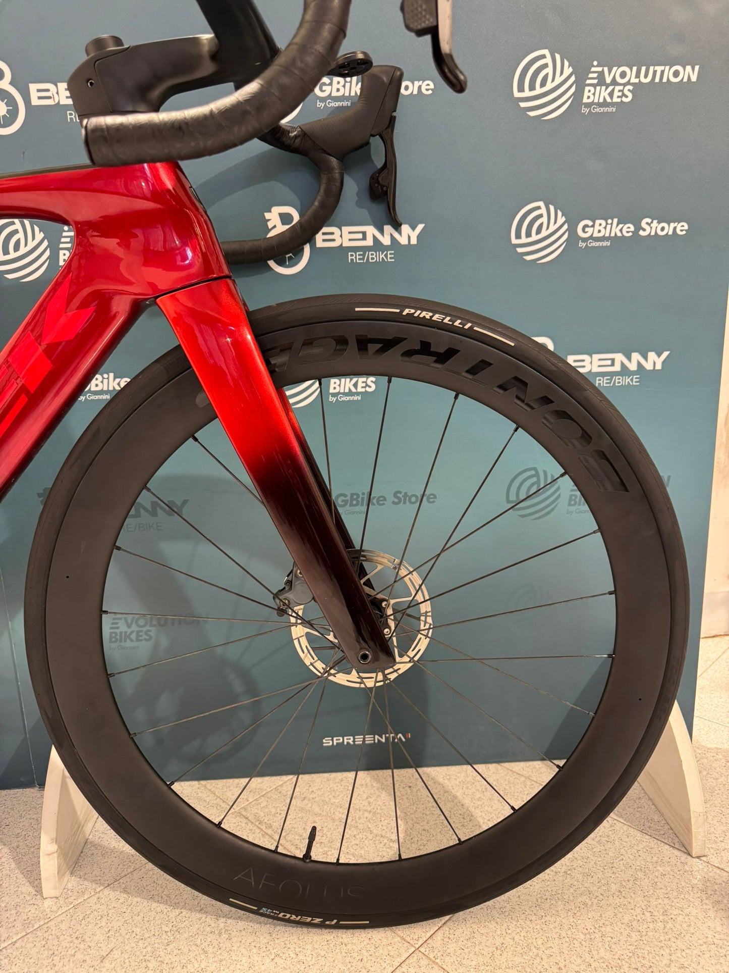 Trek Madone SLR 7 Gen 7 AXS Size 54 - Used