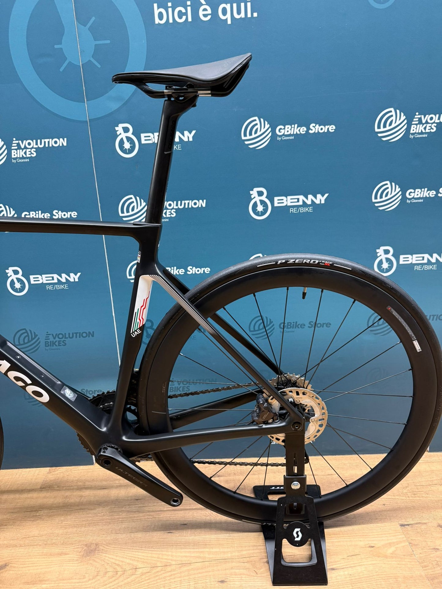 Colnago V4rs Uae Emirates Taille 510 - Occasion