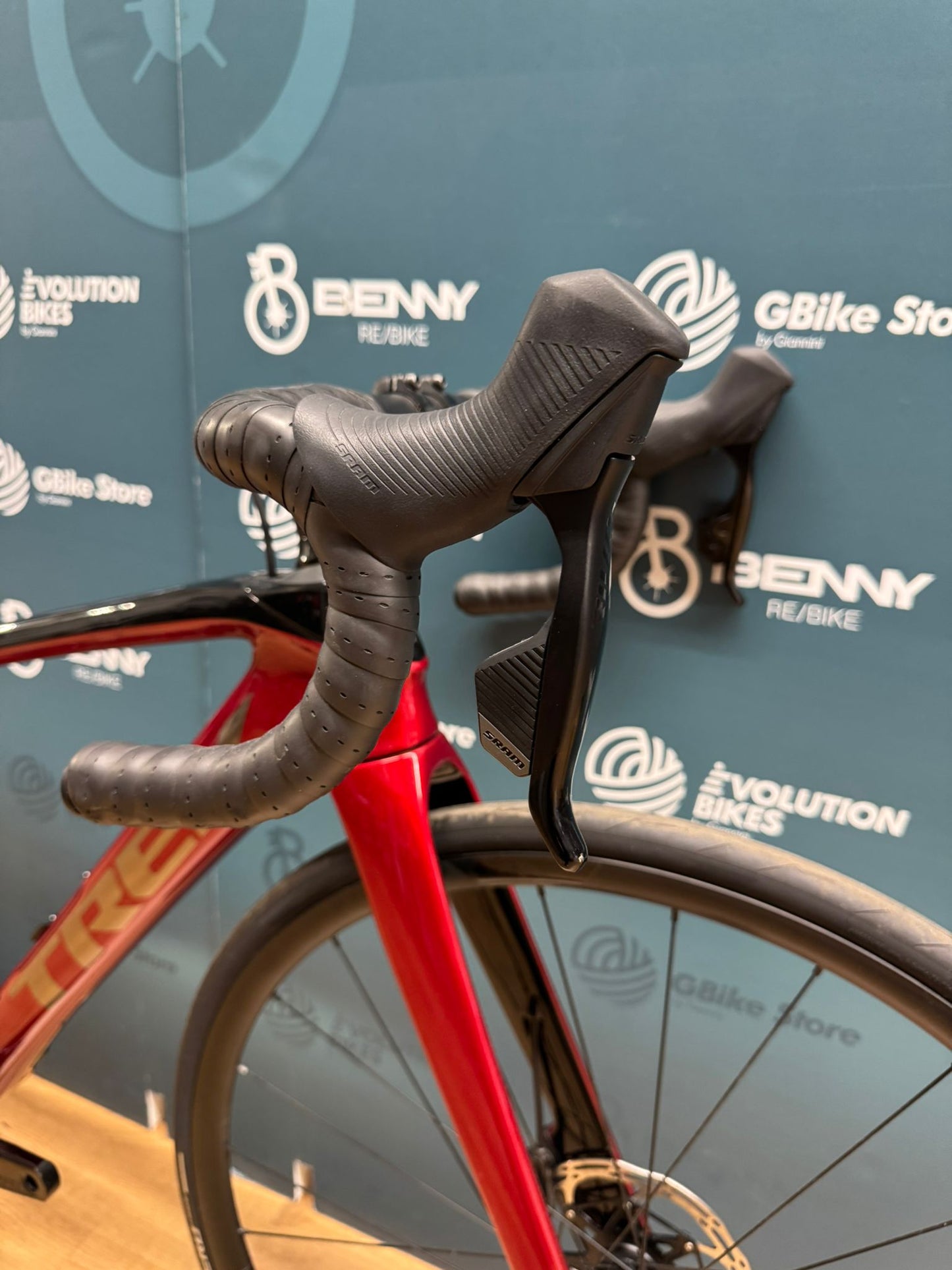 Trek Domane SL 6 AXS Disc Größe 47 - Demo