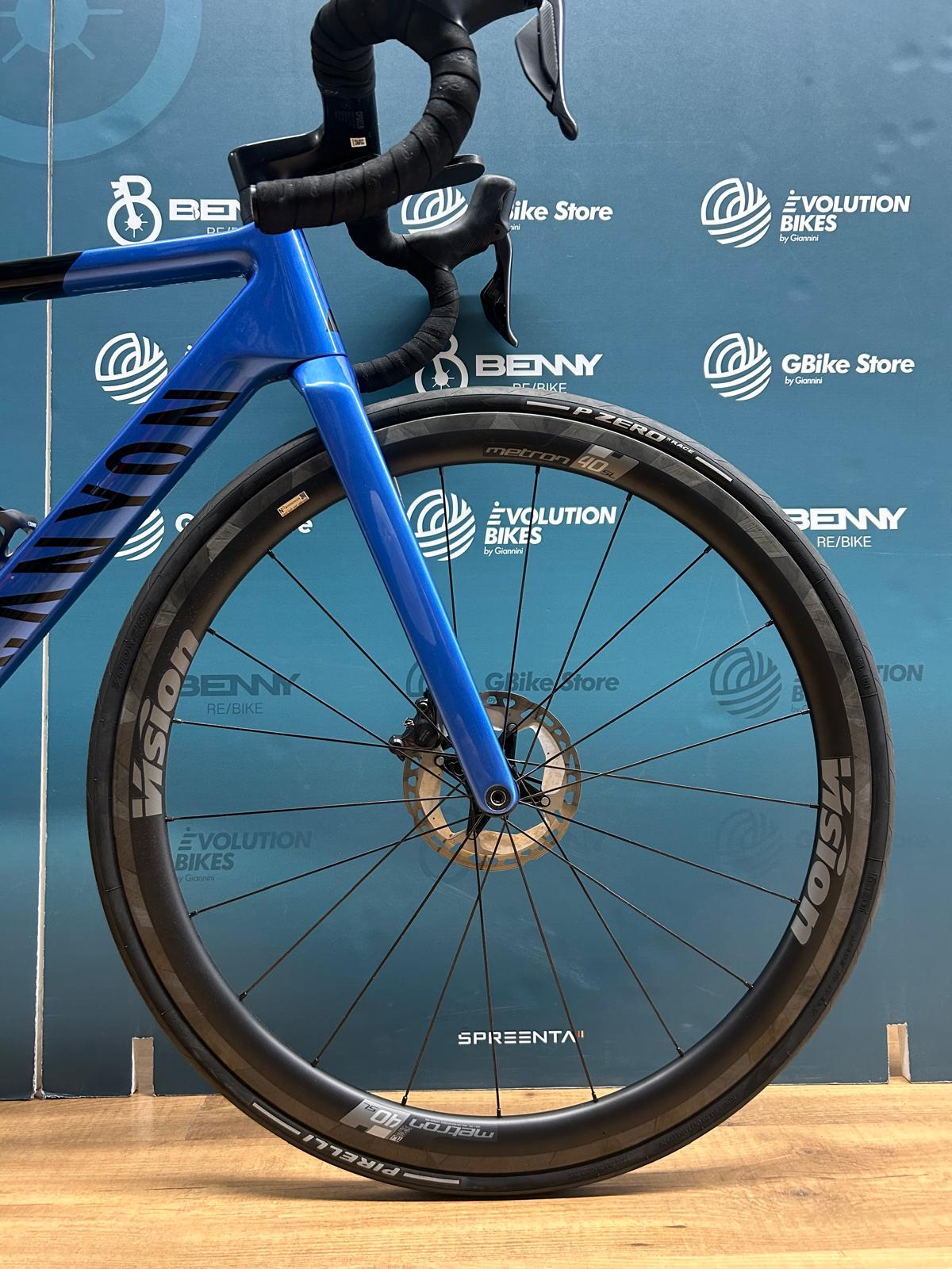 Canyon Ultimate CF SL 8 Taille Aéro S - Utilisé