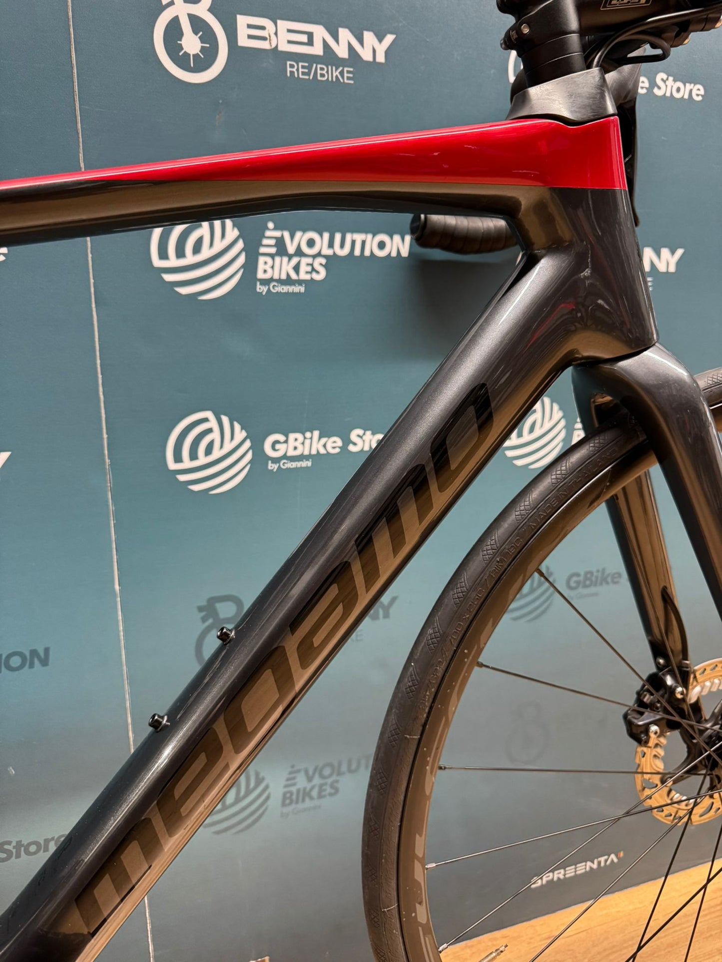 Rozmiar Megamo Raise 09 AXS M - Używany