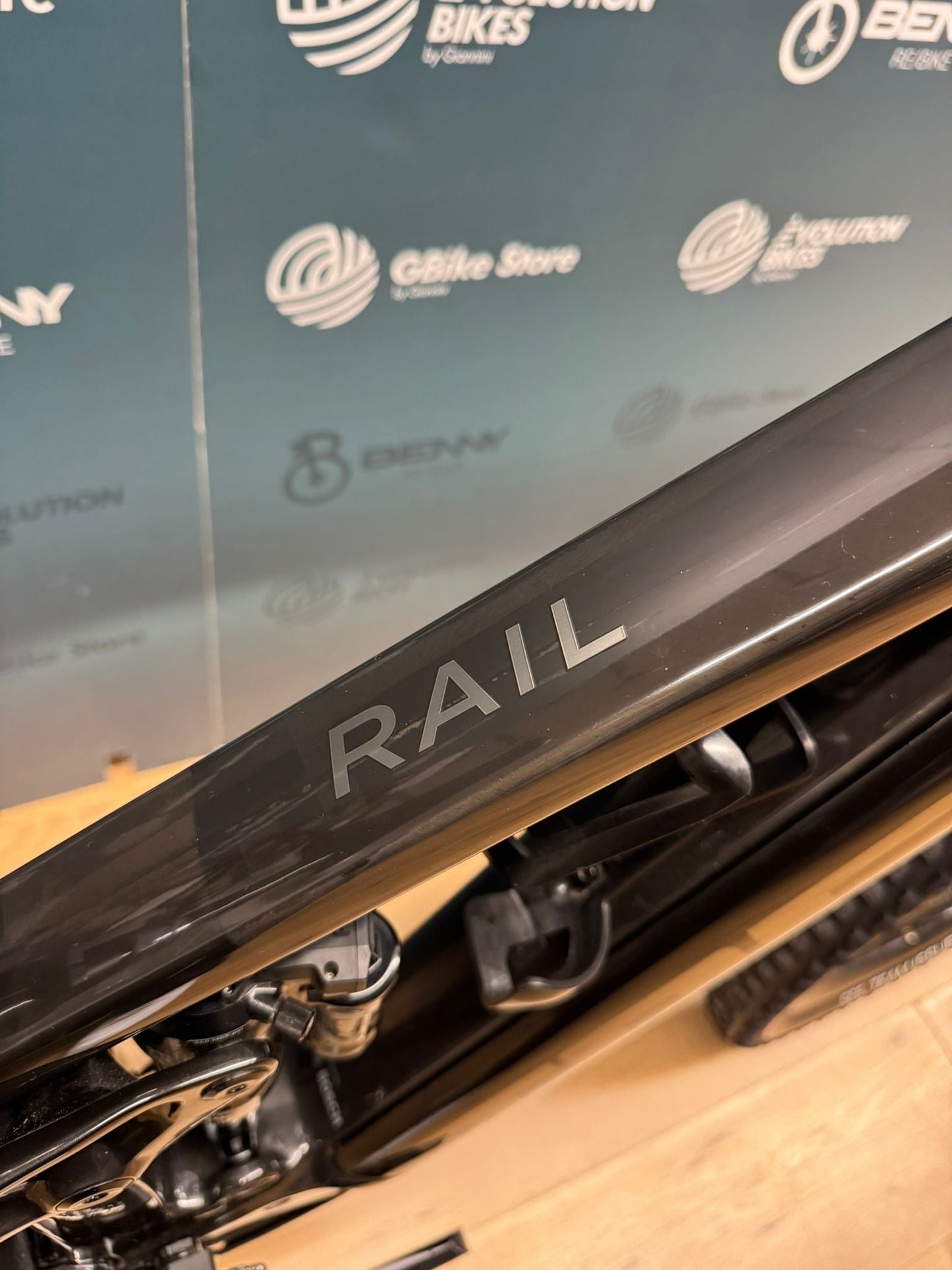 Trek Rail 9,9 X0 Taille AXS M - Utilisé