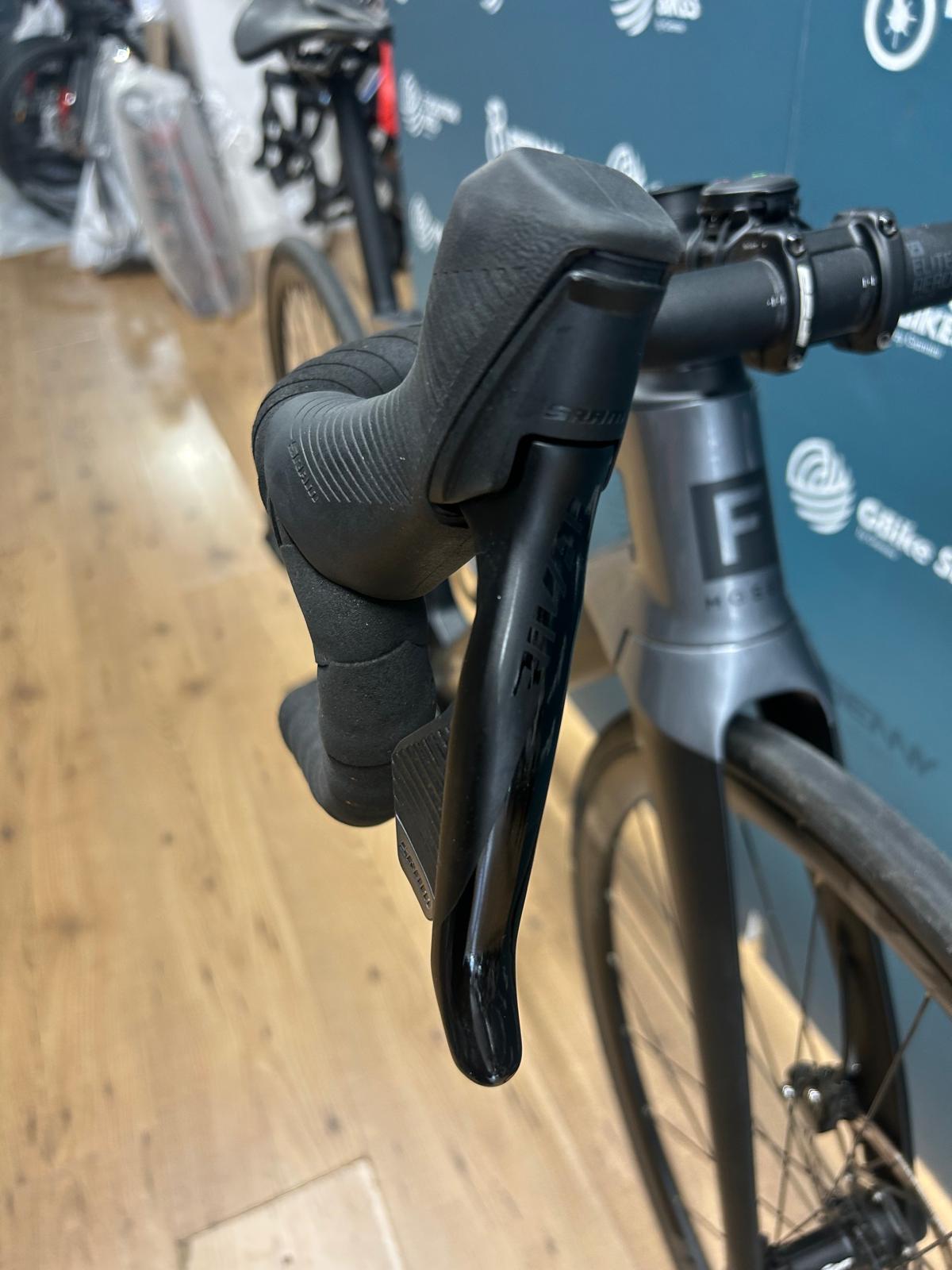 F-Moser Road - Tamaño de los ejes rivales S - Usado