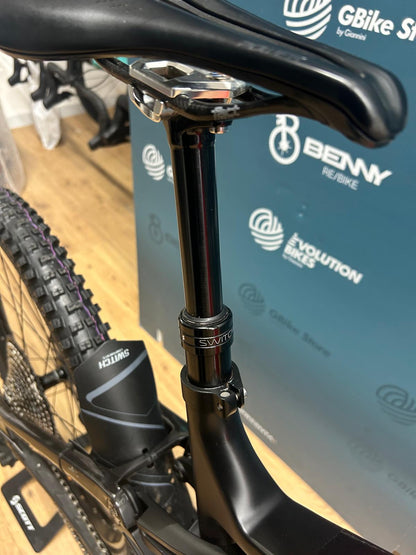 Rozmiar karbonowy Brinke XXR L - Używany