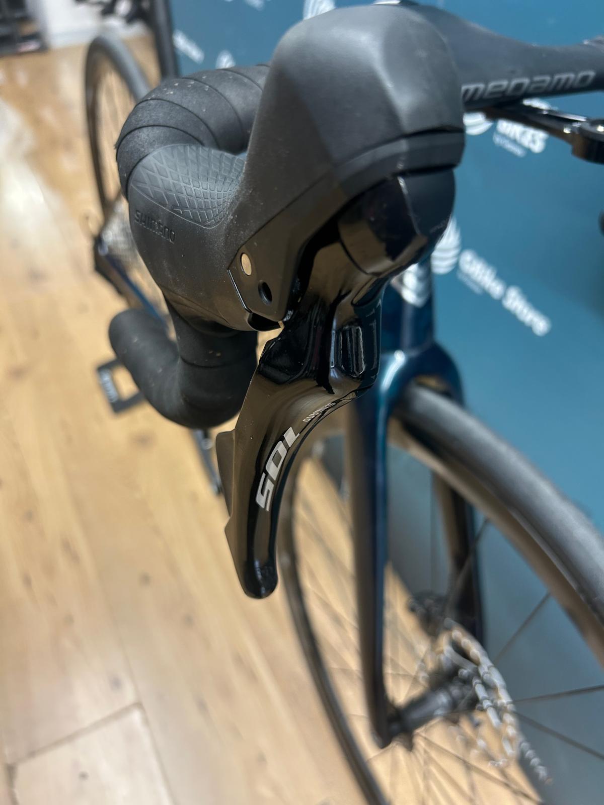 Megamo Raise 15 SH12 Tamaño S - Usado