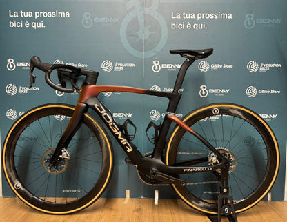 Pinarello Dogma F Czerwony E1 AXS 12v Rozmiar 51,5 - Używany