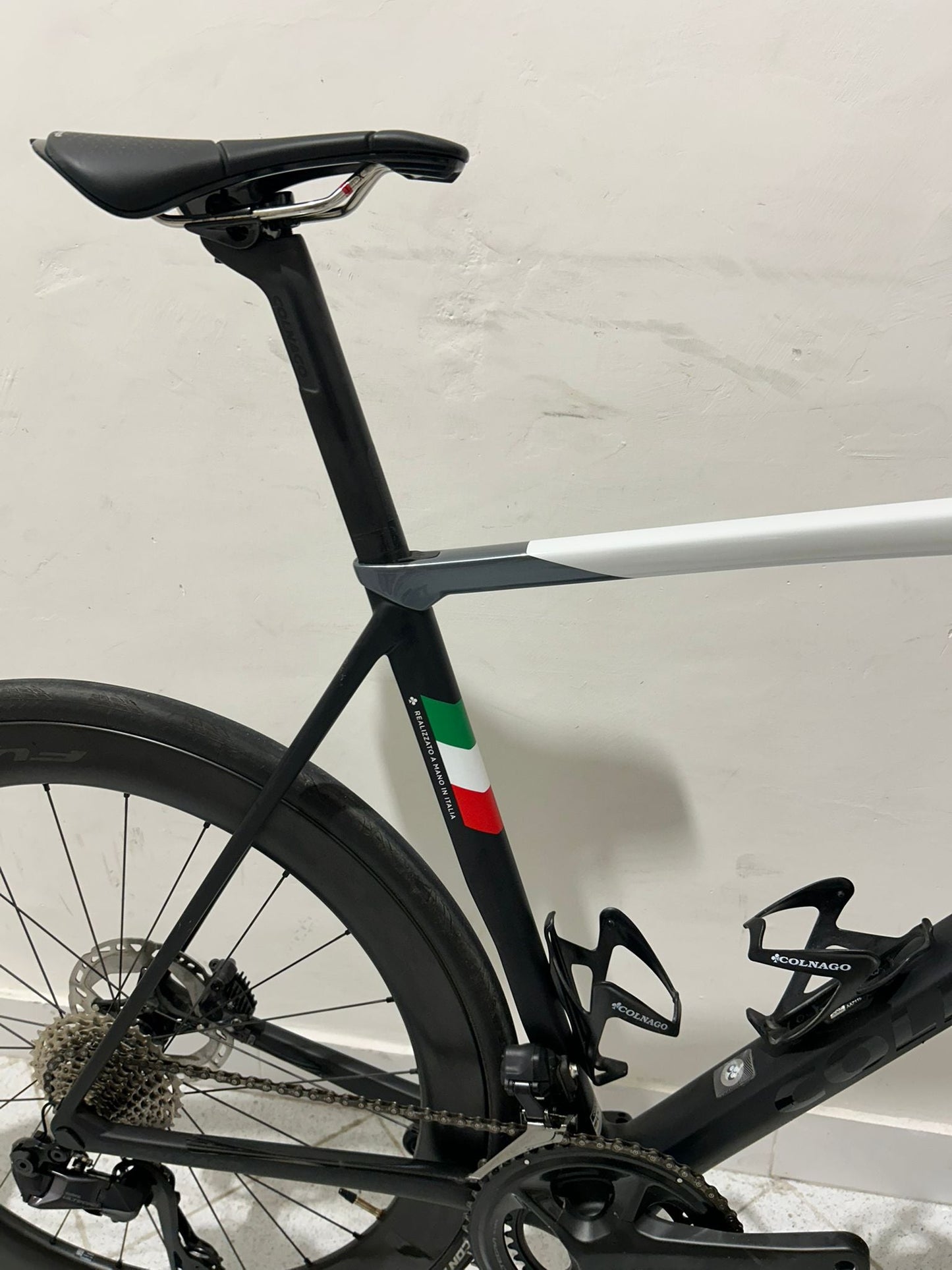 COLNAGO C68 DISC ULTAGRA DI2 Veľkosť 550 - Používa sa