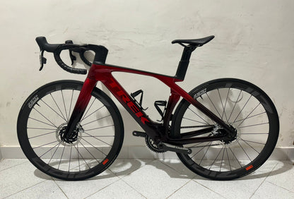 Trek Madone SLR 9 AXS Gen 7 Dimensiune 50 - Folosit